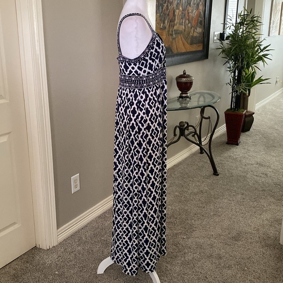 INC International Concepts Navy and White Patterned Sleeveless Maxi Dress size M - Picture 5 of 8